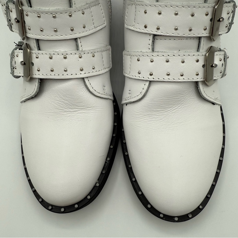 Steve Madden Pursue Moto Ankle Boots White Leather Buckle Studded 7M - Picture 6 of 16